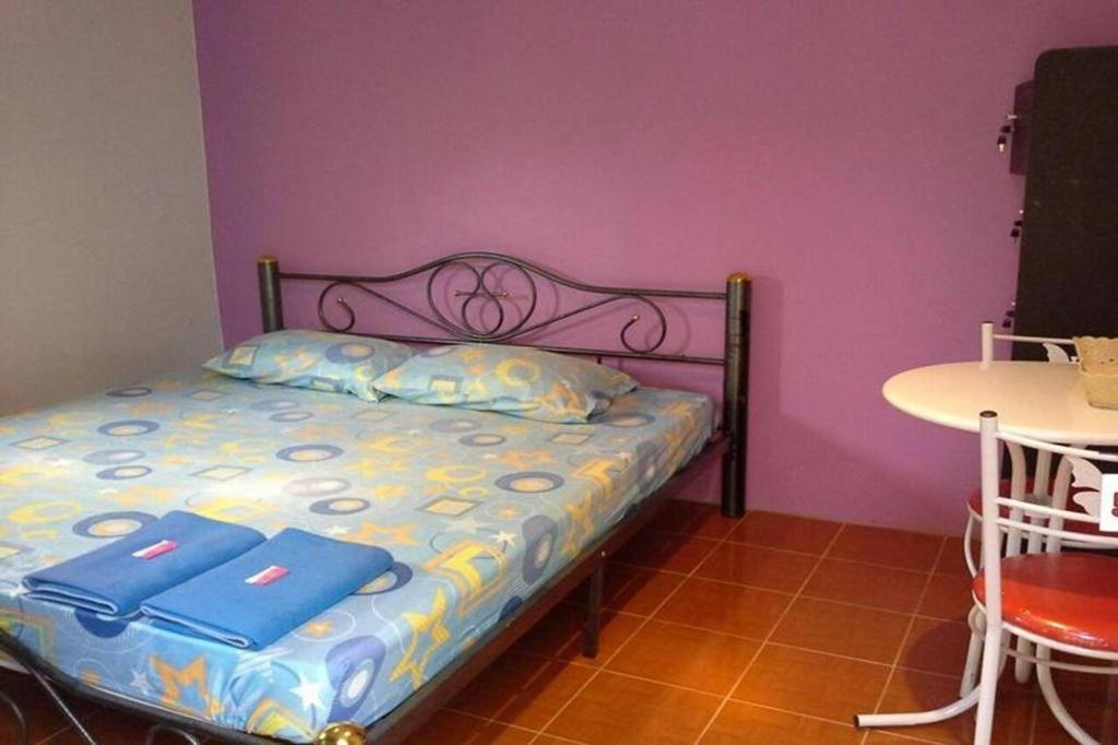 Oyo 1163 Eden Hostel Phuket Eksteriør billede